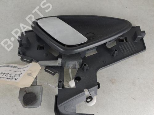 Used Rear right interior door handle Rear right interior door handle 37384539 37384539
