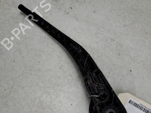Used Rear windshield wiper arm Rear windshield wiper arm 37385817 37385817