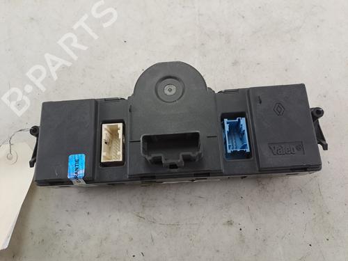 Used Climate control Climate control 37394835 37394835