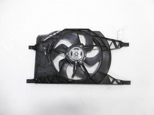 radiator-fan-renault-laguna-ii-bg01_-2001-2002-2003-2004-2005-2006-2007-37378888 main image