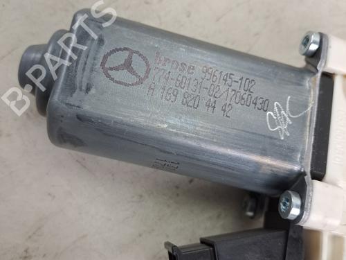 Used Right front window motor Right front window motor 37395443 37395443