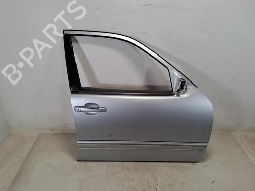 Used Right front door Right front door 37382628 37382628