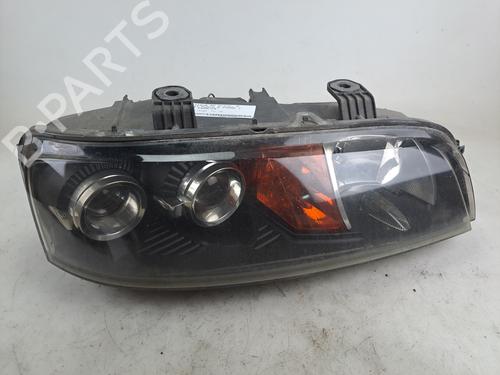 Used Right headlight Right headlight 37394558 37394558