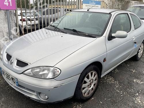 Used Parts RENAULT MEGANE I Coach (DA0/1_) 4813042