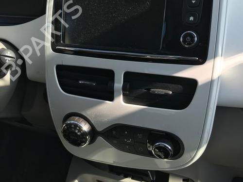 AC-Styringsenhed/Manøvreenhed AC-Styringsenhed/Manøvreenhed RENAULT ZOE (BFM_) ZOE (88 hp) 37378366 37378366