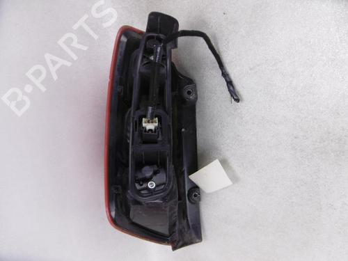 right-taillight-fiat-grande-punto-199_-2005-37377381 main image