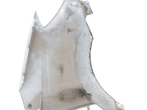 Used Left front fenders Left front fenders MERCEDES-BENZ SPRINTER 3,5-t Van (B906) 309 CDI (906.631, 906.633, 906.635, 906.637) (88 hp) 40284461 40284461