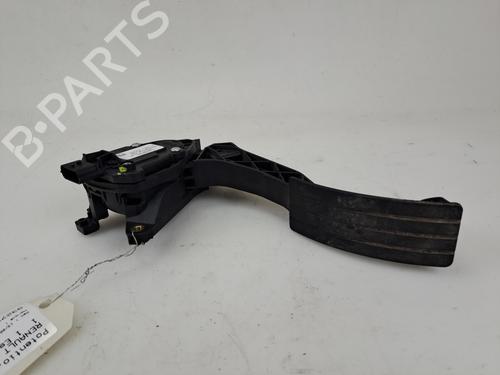 electronic-module-renault-twingo-iii-bcm_-bca_-2014-37389860 main image