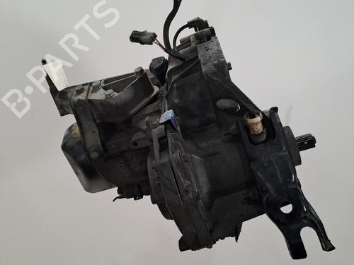 Cambio Cambio RENAULT CLIO I (B/C57_, 5/357_) 1.2 (B/C/S57A, B/C57S, 5/357F, 5/357J, 5/357L, 5/357R) (58 hp) 37398257 37398257