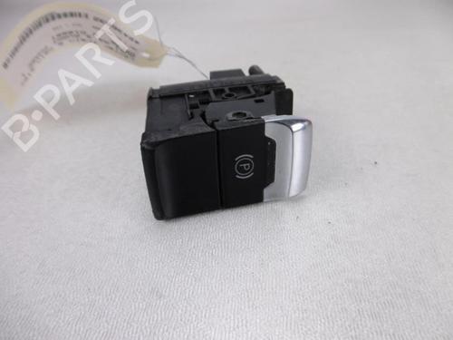 switch-audi-a4-b8-avant-8k5-2007-2008-2009-2010-2011-2012-2013-2014-2015-2016-2017-37378379 main image