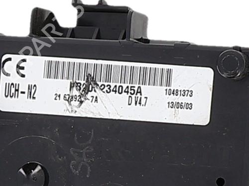 Used Fuse box Fuse box RENAULT CLIO II (BB_, CB_) 1.2 16V (BB05, BB0W, BB11, BB27, BB2T, BB2U, BB2V, CB05,... (75 hp) 40452705 40452705