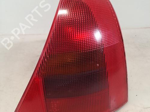 Højre baglygte Højre baglygte RENAULT CLIO I (B/C57_, 5/357_) [1990-1999] 37392203 37392203