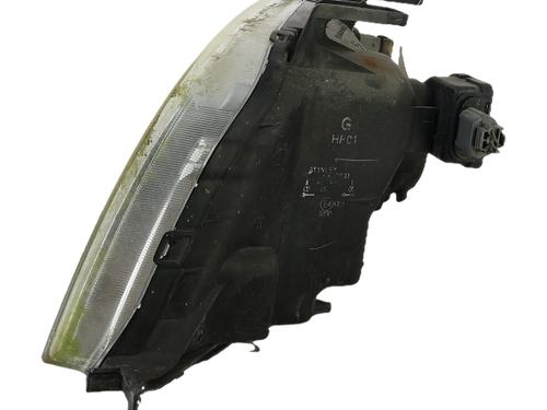 Used Right headlight Right headlight HONDA CR-V I (RD) 2.0 16V 4WD (RD1, RD3) (128 hp) 40452674 40452674