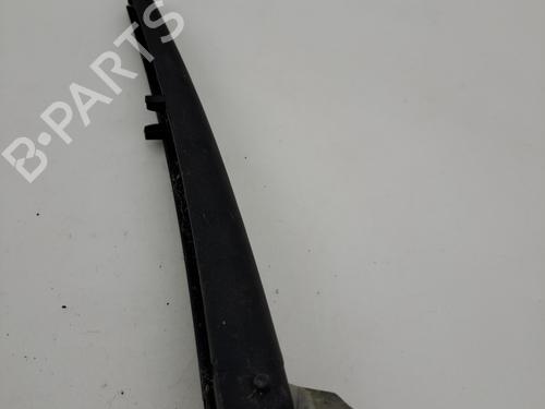 Used Rear windshield wiper arm Rear windshield wiper arm 37391869 37391869