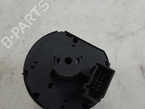 Interruttore luci Interruttore luci VW PASSAT B6 Variant (3C5) [2005-2011] 37393897 37393897