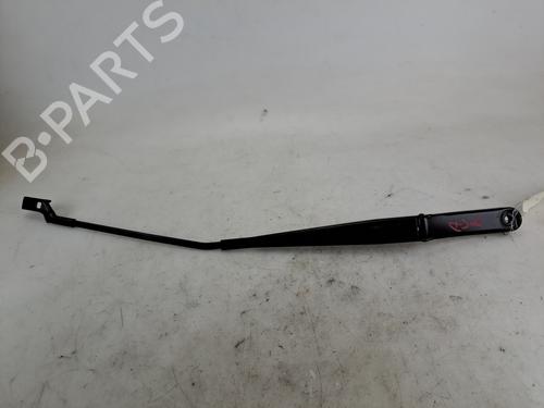 Used Front windshield wiper arm Front windshield wiper arm 37395117 37395117