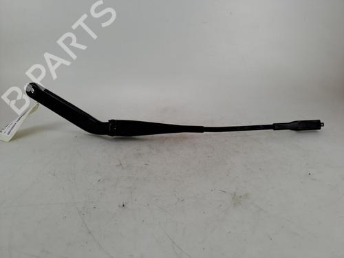 front-windshield-wiper-arm-bmw-1-e87-2003-2004-2005-2006-2007-2008-2009-2010-2011-2012-2013-37382428 main image