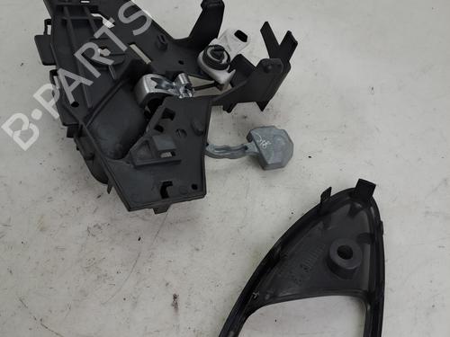 Used Front left interior door handle Front left interior door handle 38604662 38604662