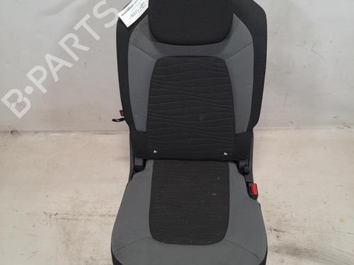 rear-seat-citroen-c4-picasso-ii-2013-37385358 main image