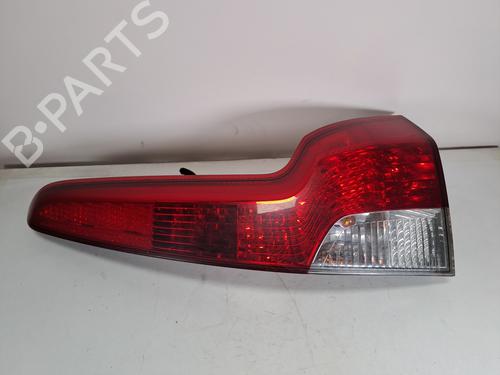Używane Lampa tylna prawa Lampa tylna prawa VOLVO V50 (545) 1.6 D (109 hp) 37397949 37397949
