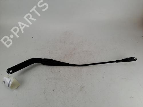 front-windshield-wiper-arm-bmw-1-e87-2003-2004-2005-2006-2007-2008-2009-2010-2011-2012-2013-37382429 main image