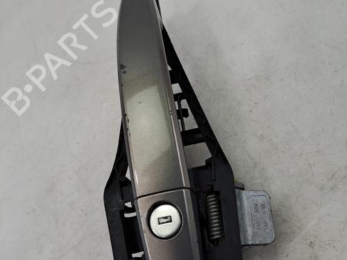 front-left-exterior-door-handle-opel-corsa-d-s07-2006-2007-2008-2009-2010-2011-2012-2013-2014-2015-37398698 main image