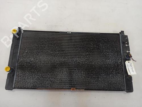 Used Water radiator Water radiator 37379400 37379400