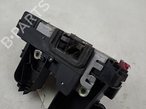 Serratura posteriore destra Serratura posteriore destra OPEL SIGNUM Hatchback (Z03) 1.9 CDTI (F48) (150 hp) 37390844 37390844