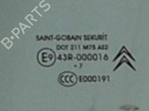 Dør rude ventre foran Dør rude ventre foran 38081529 38081529