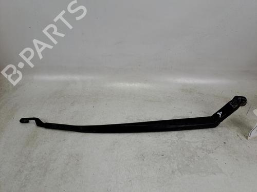 front-windshield-wiper-arm-toyota-auris-_e15_-2006-2007-2008-2009-2010-2011-2012-2013-37385289 main image