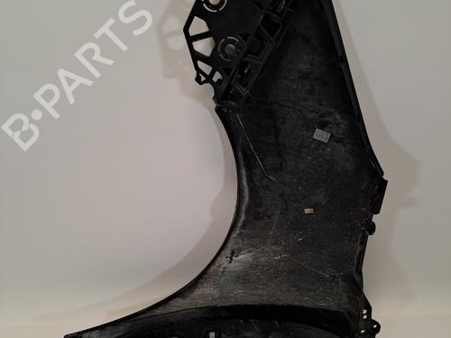 Used Right front fenders Right front fenders 37390258 37390258