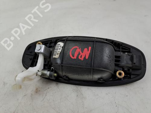 rear-right-exterior-door-handle-hyundai-santa-fe-i-sm-2000-2001-2002-2003-2004-2005-2006-37390175 main image