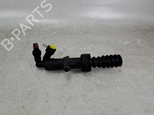 Bombín de embrague Bombín de embrague PEUGEOT PARTNER Platform/Chassis [2009-2026] 37386653 37386653