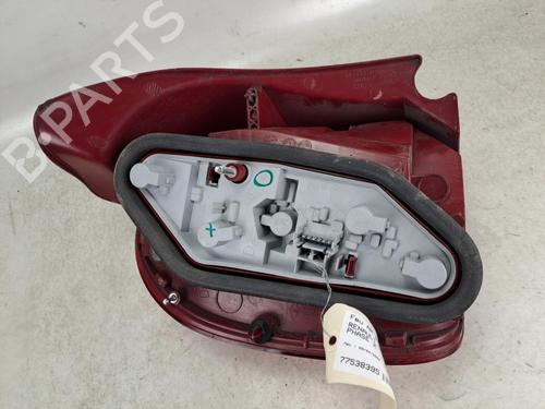 right-taillight-renault-modus-grand-modus-fjp0_-2004-37386266 main image