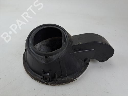 fuel-flap-peugeot-2008-i-cu_-2013-37389773 main image