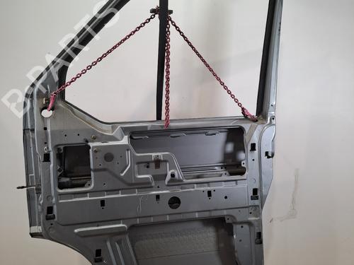 Dør høyre foran Dør høyre foran VW TRANSPORTER T4 Van (70A, 70H, 7DA, 7DH) [1990-2003] 37399771 37399771