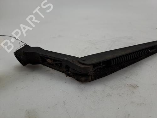Used Front windshield wiper arm Front windshield wiper arm 37392681 37392681