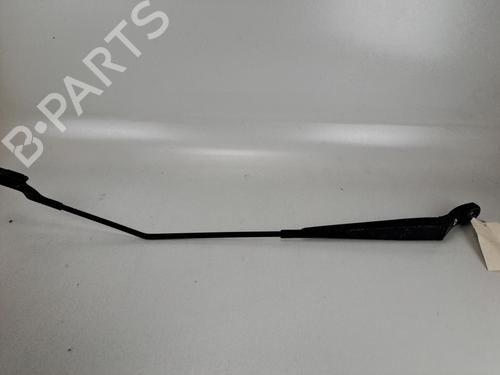 Used Front windshield wiper arm Front windshield wiper arm 37383769 37383769