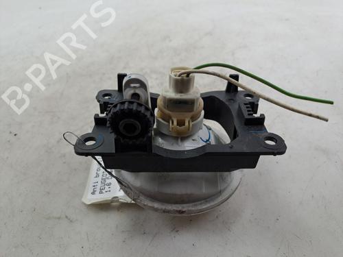 Used Left front fog light Left front fog light 37389266 37389266