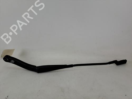 front-windshield-wiper-arm-opel-vivaro-b-van-x82-2014-2015-2016-2017-2018-2019-2020-37394396 main image