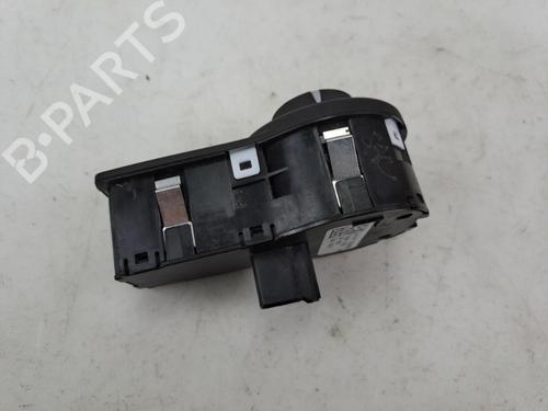 headlight-switch-fiat-500x-334_-2014-37388944 main image