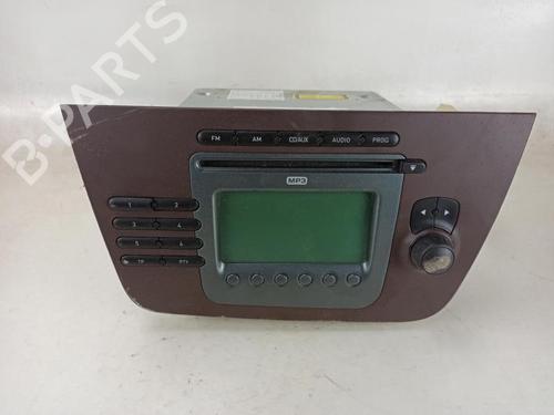 Used Radio Radio 37380271 37380271