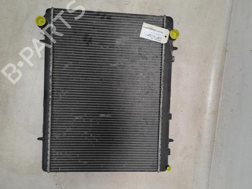 Used Water radiator Water radiator 37384789 37384789