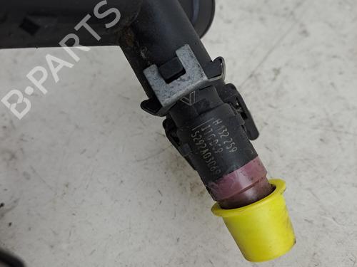 Inyector Inyector RENAULT CLIO III (BR0/1, CR0/1) 1.6 16V (BR05, BR0B, BR0Y, BR15, BR1J, BR1M, BR1Y, CR0B,... (112 hp) 37396448 37396448