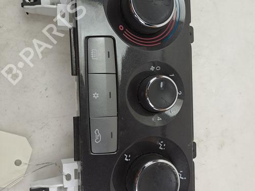 Used Climate control Climate control 37391019 37391019