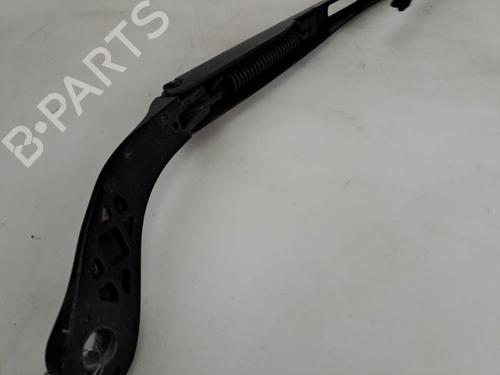 Used Front windshield wiper arm Front windshield wiper arm 37386944 37386944