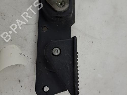 Used Rear left interior door handle Rear left interior door handle 37391061 37391061