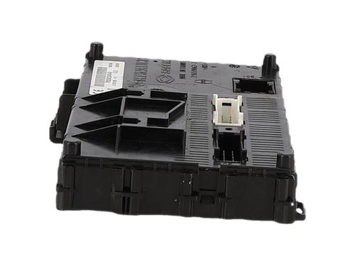 Used Fuse box Fuse box RENAULT CLIO II (BB_, CB_) 1.4 16V (B/CB0P, BB13) (98 hp) 40452679 40452679