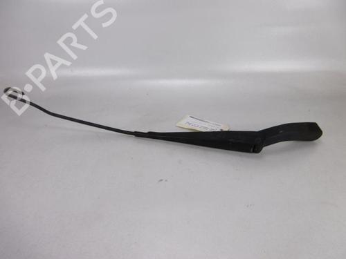 Used Front windshield wiper arm Front windshield wiper arm 37378007 37378007