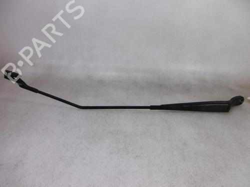 Used Front windshield wiper arm Front windshield wiper arm 37377678 37377678